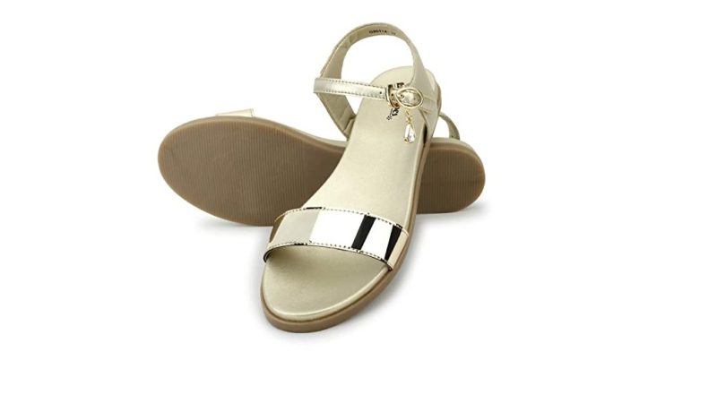 Walk Comfortably With Comfortable Sandals from the Online Site