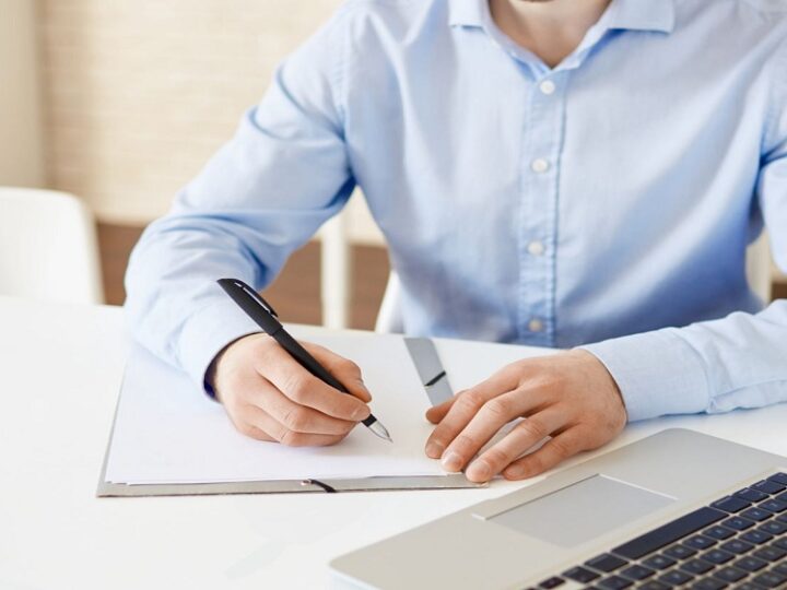 Exploring Saudi Arabia’s Services with Government Relations Officers