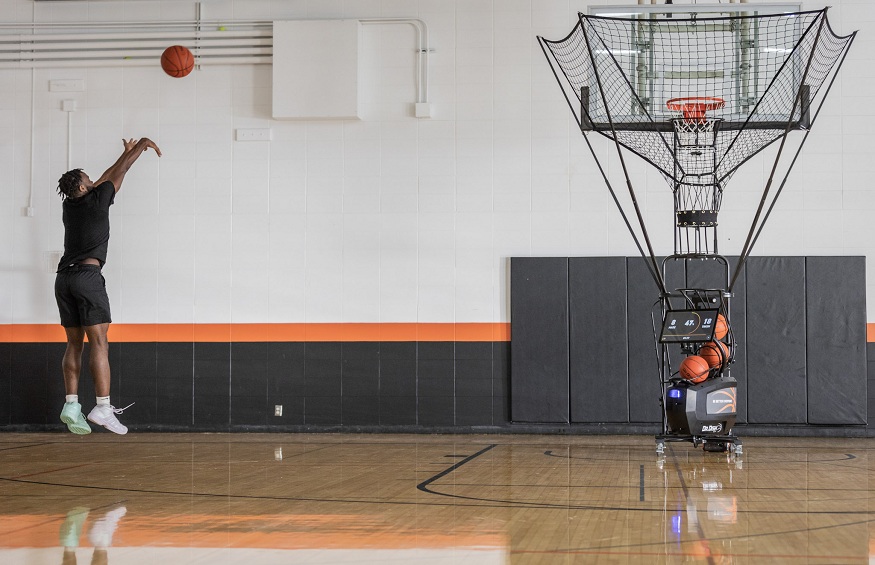 How Shooter Basketball Machines Are Changing Basketball Practice