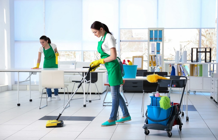 Why Hire Commercial Companies for Office Space Cleaning?