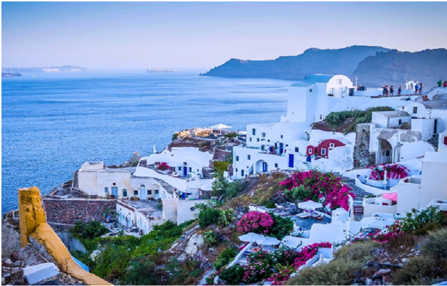 Plan Your Greek Escape: Greece Tour Package from Dubai & International Tour Options